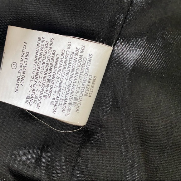 Armani Exchange Black asymmetrical zip jacket chest 37 waist 36 . - Picture 7 of 8